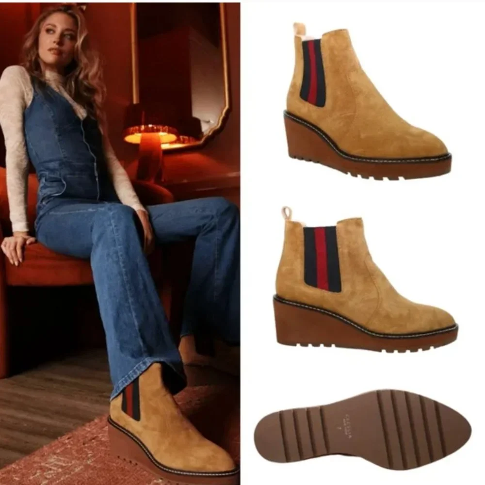 Suede Boots NIB size 8.5